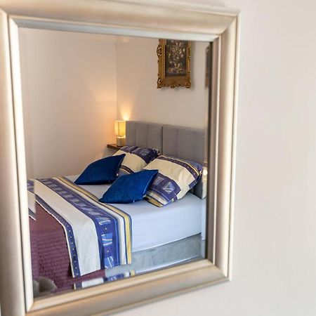Self Check-In Apartment With Jacuzzi Mostar Buitenkant foto