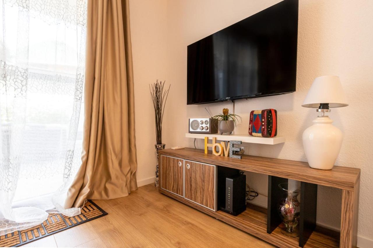 Self Check-In Apartment With Jacuzzi Mostar Buitenkant foto