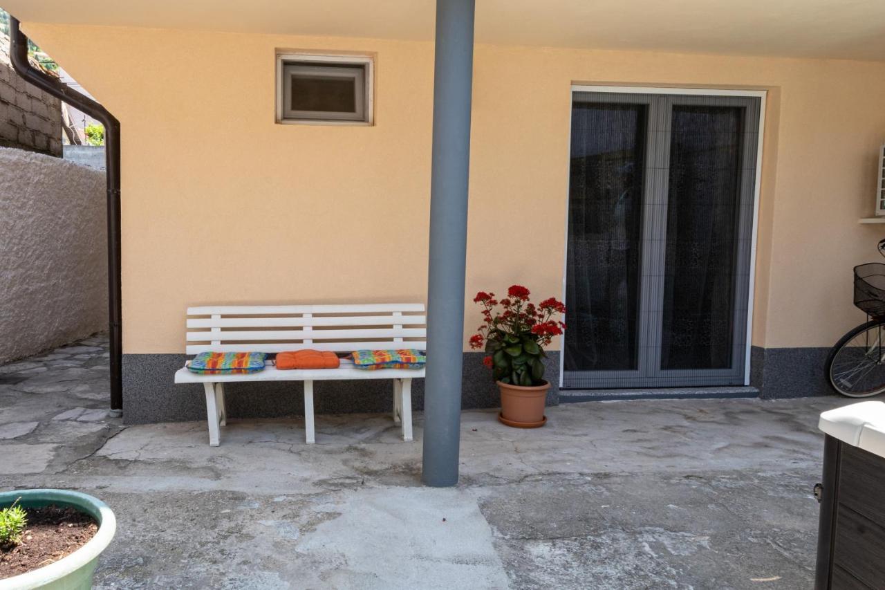 Self Check-In Apartment With Jacuzzi Mostar Buitenkant foto